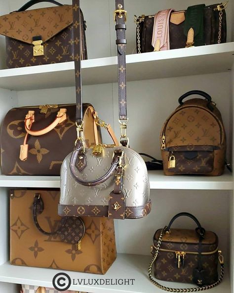 Instagram, Louis Vuitton, Handbags