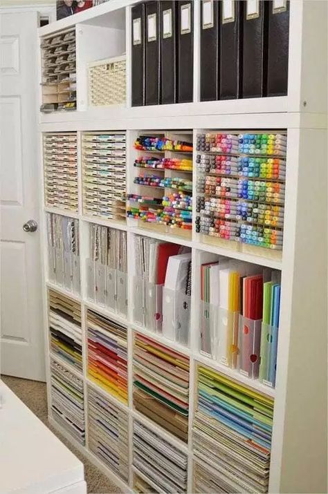 15 Stunning Office & Craft Room Organization Ideas // #organization #craftroom Organization ideas, craft room storage, office storage ideas Sawing Idea, Rangement Art, Craft Room Organisation, Room Organisation, Storage Room Organization, Art Studio Room, Dream Craft Room, Craft Room Design, Ikea Kallax