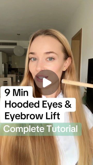 Hooded Eye Lift Massage, Face Yoga Hooded Eyes, How To Get Rid Of Bags Under Eyes Fast, Hooded Eye Surgery, Eye Lift Surgery, Facial Diy, Lazy Girl Workout, Hooded Eyelids, Eyebrow Lift