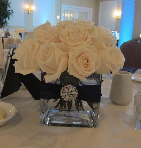 Black And White Party Table Decor, Black Centerpieces Birthday, Black And White Centerpieces For Party, Etiquette Dinner, Flower Baby Shower Theme, Black And White Centerpieces, Black Centerpieces, Cheer Banquet, White Centerpieces