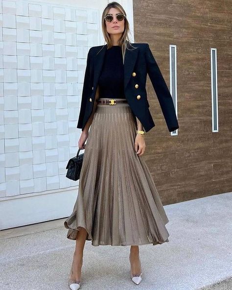 Mode Rock, Elegant Dresses Classy, Ținută Casual, Classy Work Outfits, Mode Casual, Stylish Work Outfits, Wedding Guest Outfit Summer, Elegantes Outfit, Casual Work Outfits