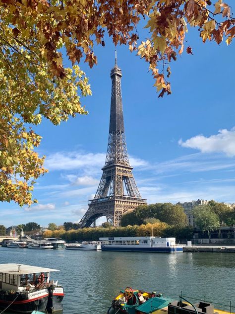 What To Pack For Paris In November, November In Paris, France In November, Outfit Ideas For Cold Weather, Paris Weather, Paris Must See, Italy Fall, Paris In November, Paris Trip Planning