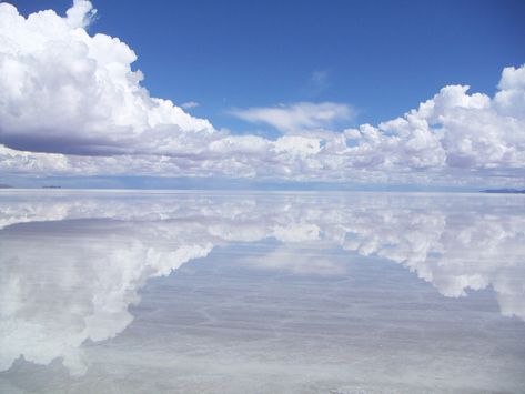 40 Spectacular Sights Of Nature You Need To See Before You Die Bolivia Travel, Belle Nature, Wallpaper Cave, Geocaching, Sky And Clouds, Magical Places, Heaven On Earth, Bolivia, Natural Wonders