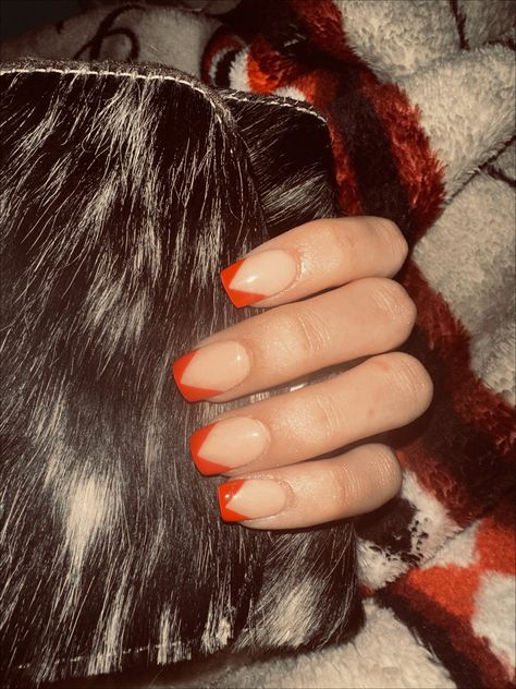 Southern Acrylic Nails, Red Punchy Nails, Western Nails For Prom, Red Western Nails Acrylic, Short Square Western Nails, Red Nails Western, Western Red Nails, Orange Western Nails, Nail Inspo Western