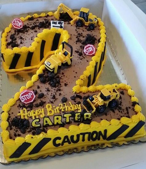 Construction Birthday Cake, Construction Theme Birthday Party, 2nd Birthday Party For Boys, Construction Cake, 2nd Birthday Boys, Truck Cakes, Second Birthday Ideas, 2 Birthday Cake, 2nd Birthday Party Themes