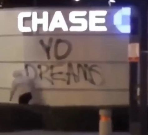 chase yo dreams Aesthetic Hypebeast, Mood Pics Funny, Hypebeast Room, Black Hippy, Funny Profile, Money And Happiness, Funny Profile Pictures, Profile Pictures, Mood Pics