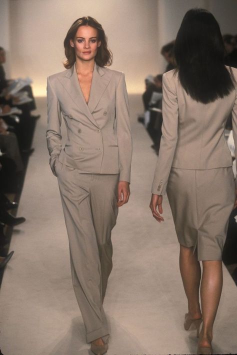 Ralph Lauren - Spring 1998 RTW Couture, Haute Couture, Vintage Classy Outfits, Retro Vintage Outfits, Ralph Lauren Aesthetic, Ralph Lauren Spring Summer, Ralph Lauren Runway, Nyota Uhura, Ralph Lauren Womens Clothing