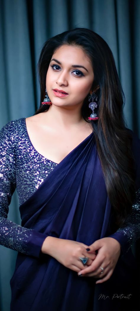 𝐌𝐫. 𝐏𝐨𝐫𝐭𝐫𝐚𝐢𝐭 on Twitter: "HBD Keerthy Suresh 🥳❤️ #HappyBirthdayKeerthySuresh https://t.co/Y7gfJ1kgru" / Twitter Look Shorts, Keerthy Suresh, Elegant Photo, Beautiful Actress, Saree Look, Actor Photo, Beautiful Bollywood Actress, Blouse Design, Beautiful Smile