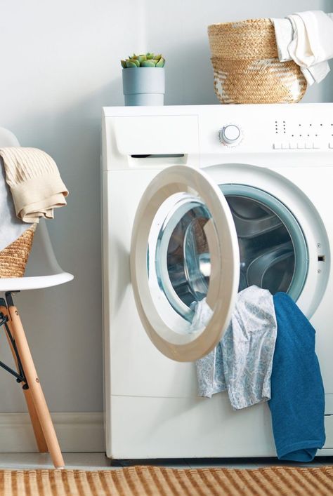 Washing Clothes Aesthetic, Washing Machine Aesthetic, Laundry Room Wall Colors, Laundry Room Wallpaper Ideas, Laundry Aesthetic, Diy Laundry Room Signs, Laundry Room Decorating Ideas, Laundry Rooms Ideas, Room Wallpaper Ideas