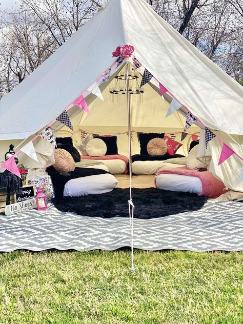 Tent Party Ideas Backyards Sweet 16, Tent Camping Birthday Party, Glamping Birthday Party Ideas Sleepover Tent, Sweet 16 Glamping Bday Party, Glamping Birthday Party Ideas Tent Backyard Camping, Glamping Bday Party Ideas, Backyard Glamping Birthday Party, Tp Tent Birthday Party, Tent Birthday Party Indoor