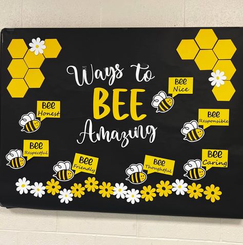 Form Display Board Ideas, Bee Theme Office Decor, Creative Bulletin Boards For Work, Bulletin Board For School Office, English Activity Room Decorations, Notice Boards Ideas School, Kindness Theme Classroom, Wall Display Ideas Classroom, Sunflower And Bees Classroom Decor