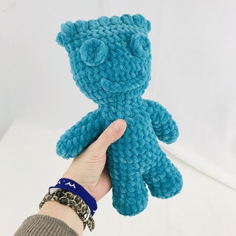 Amigurumi Patterns, Crochet Sour Patch Kid, Big Crochet Plushies, Big Crochet Projects, Crochet Plushies, Kids Crochet Pattern, Easy Crochet Animals, Crochet Business, Crochet Design Pattern