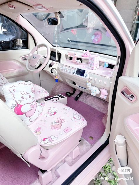 Kawaii Cars, Pink Car Seat Covers, Kawaii Car, Pink Car Seat, Car Seat Bag, Hello Kitty Car, Car Seat Reviews, Girly Car Accessories, Best Car Seats