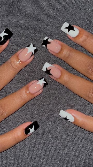 Black And White Nail, Girly Acrylic Nails, Punk Nails, French Tip Acrylic Nails, Grunge Nails, Colored Acrylic Nails, Short Square Acrylic Nails, Acrylic Nails Coffin Pink, Unique Acrylic Nails