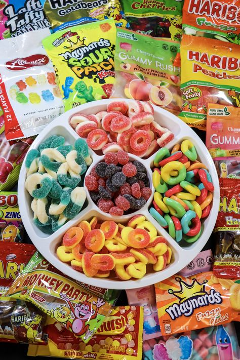 Gummy Candy Platter, How To Make Sour Candy, Candy Salad Ideas, Candy Salad Aesthetic, Candy Platter Ideas, Candy Cabob, Candy Bowl Ideas, Sour Candy Aesthetic, Gummy Candy Aesthetic