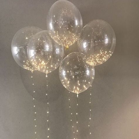 transparent bubble balloons filled with fairy lights Simple Weddings, Romantic Weddings, Rustic Wedding Decorations, Fairy Lights, Balloon Decorations, Engagement Party, Future Wedding, Birthday Celebration, Birthday Decorations