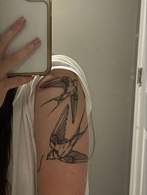 Bird Tattoo Swallow, Women Black And White Sleeve Tattoo, Arm Tattoos For Women Birds, Tattoo Ideas Female Masculine, Sparrow Shoulder Tattoo, Swallow Bird Tattoo Fine Line, Different Styles Of Tattoos Chart, Bicep Bird Tattoo Women, Humming Bird Tattoo With Flowers Sleeve