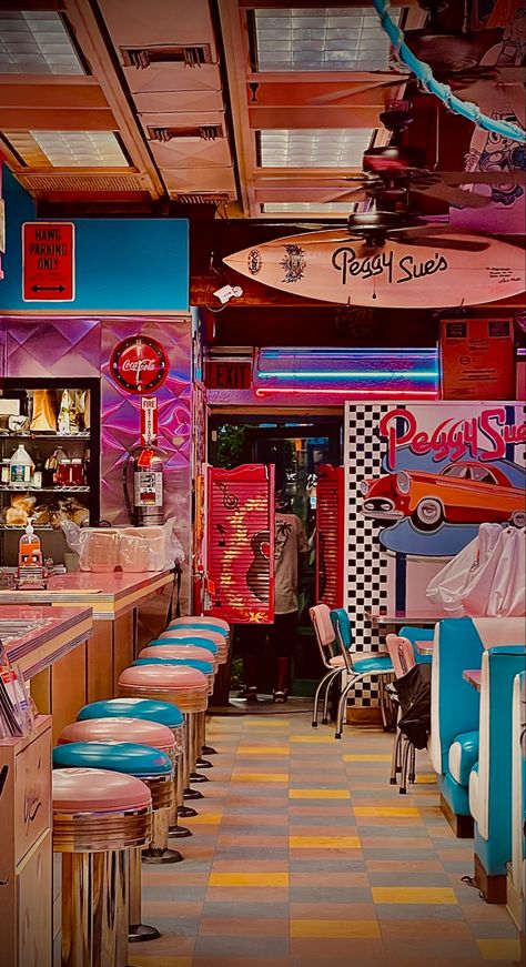 50s Drive In Aesthetic, 50s Wallpaper Aesthetic, 80s Ice Cream Shop, 80s Cafe Aesthetic, Retro American Aesthetic, 80s Astethic, Retro Moodboard Aesthetic, 50s And 60s Aesthetic, 70s Cafe Aesthetic