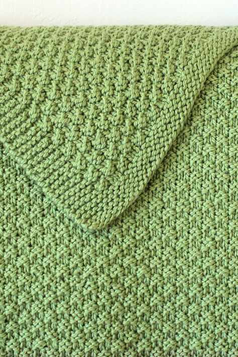 Seed Stitch Blanket Knitting Pattern, Basic Knit Blanket, Quick Baby Blanket Knit, Easy Throw Blanket Knitting Patterns Free, Knitting Patterns For Blankets Free, Moss Stitch Baby Blanket Knit, Half Linen Stitch Blanket, Knitting Lap Blankets, Moss Stitch Knit Blanket