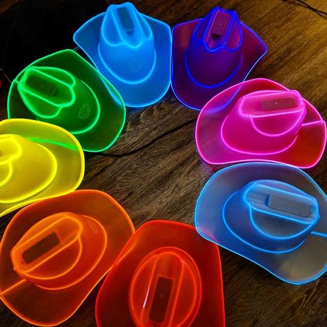 Interview With Neon Cowboys Owner Asia Hall - PAPER 17. Geburtstag, Tech Brand, 14th Birthday Party Ideas, Sweet Sixteen Birthday Party Ideas, Neon Birthday Party, Glow In Dark Party, Glow Birthday Party, Neon Birthday, Glow Birthday