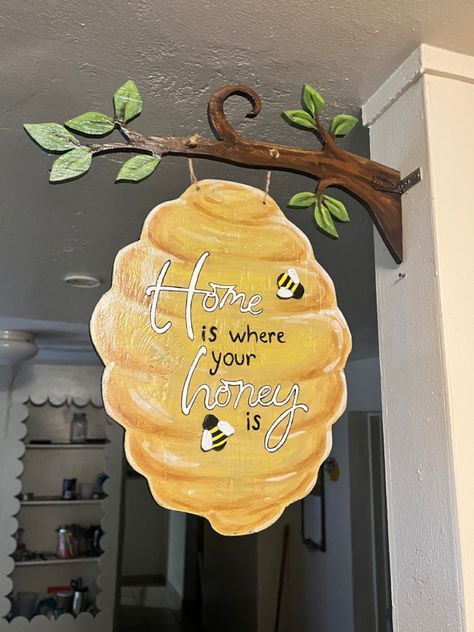 Beehive decor Bee Theme Wall Decor, Bee Hanging Decorations, Bee Hive Wall Decor, Honeybee Kitchen Ideas, Bee Window Display, Beehive Classroom Theme, Bee Themed Decor, Bee Hive Decorations, Beehive Decorations