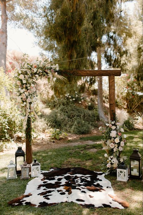 #wedding #summer #summerweddings #country #western #cowprint #cowhiderug Western Civil Wedding, Country Small Wedding Ideas, At Home Country Wedding, Wedding Venues Outdoor Country, Cow Rug Wedding Aisle, Fall Outdoor Country Wedding, Country Ranch Wedding, Courthouse Wedding Western, Outdoor Fall Wedding Dress Rustic