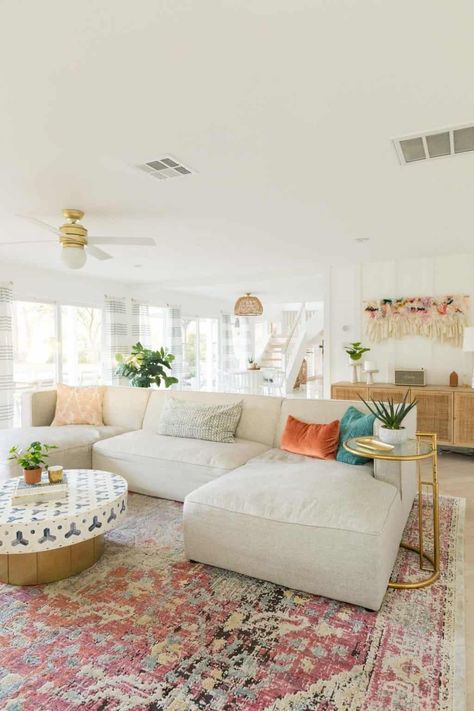 Timeless Colorful Living Room, Pink Rug In Living Room, Colorful Area Rugs In Living Room Bohemian, Busy Rug Living Room, Colorful And Neutral Living Room, Tan Coach Living Room, Light Natural Living Room, Subtle Boho Living Room, Colorful Boho Rug Living Room
