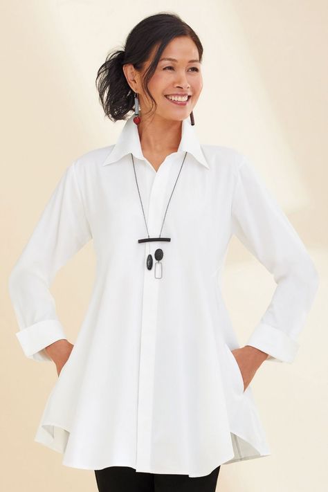 3f67fd97162d20e6fe27748b5b372509desc53761225ri Artful Home Clothing, Older Women Fashion Over 70, Planet Clothing, Smock Shirt, Artist Smock, Stylish Outfits For Women Over 50, White Shirt Outfits, Double Cuff, Over 60 Fashion