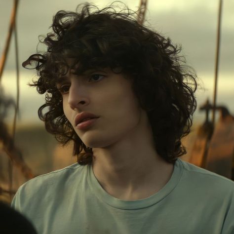 Hogwarts, Trevor Spengler, Finn Wolfhard, Remus Lupin, Eden, The Story