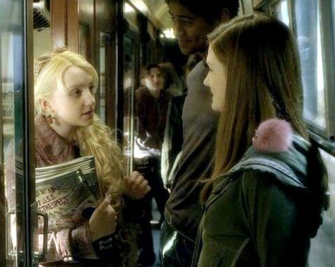 Luna Lovegood, Dean Thomas and Ginny Weasley Tumblr, Pygmy Puff, Film Harry Potter, Gay Ships, Harry Potter Pin, Desenhos Harry Potter, Bonnie Wright, Harry Potter Ships, Bellatrix Lestrange