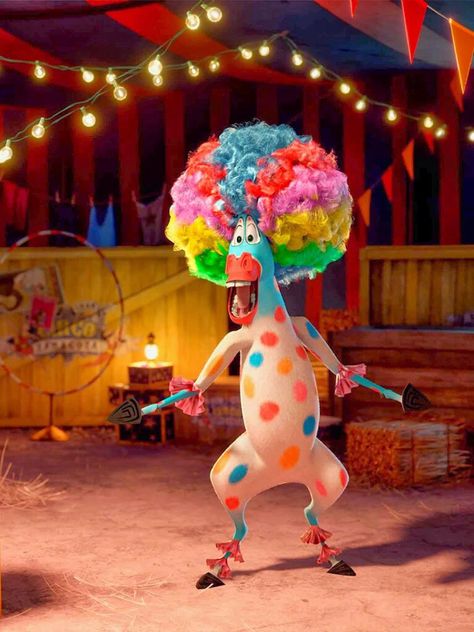 I'm a clown Afro Circus, Madagascar Party, 2012 Movie, The Barnyard, Call Me Maybe, Best Song Ever, Best Songs, Madagascar, Call Me