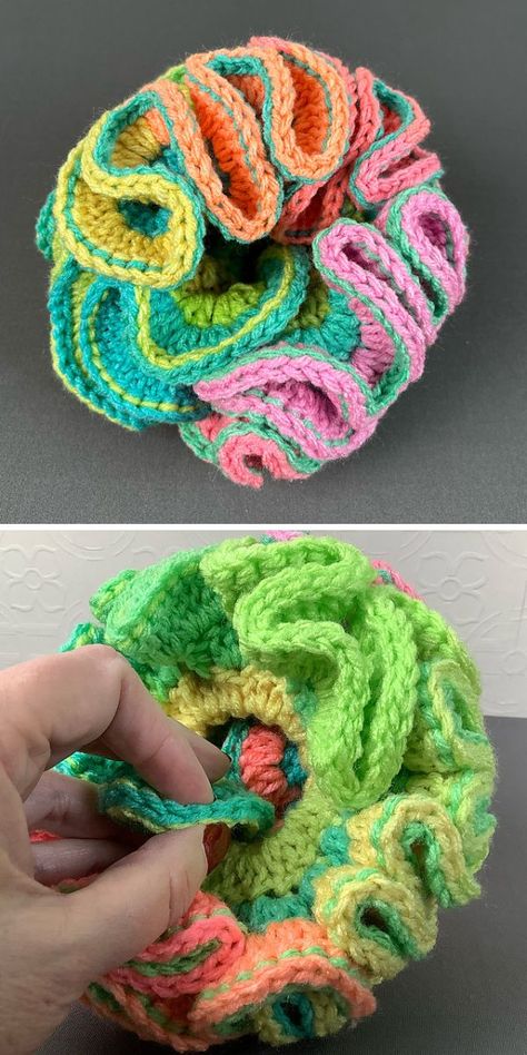 Developing baby's brain needs a lot of stimuli, both in color and in shape. This extra large fidget toy would be a great gift for a newborn baby. #freecrochetpattern #crochetpattern #crochetforbaby #crochettoys Amigurumi Patterns, Crochet Fidget Ball Pattern, Challenging Crochet Patterns, Crochet Fidget Blanket Free Pattern, Knitted Sensory Toys, Free Fidget Crochet Patterns, Crochet Infinity Fidget, Marble Fidget Crochet, Crochet Stretchable Toys