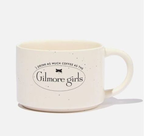 Wish List Ideas, Gilmore Girls Mug, Aesthetic Outfits Winter, School Aesthetics, Outfits Summer Aesthetic, Couple Aesthetics, Hadid Fashion, Aesthetic Star, Fashion Week London