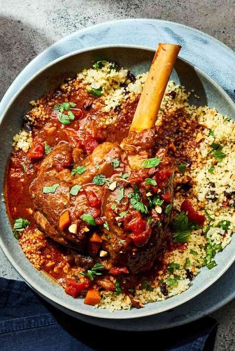 Moroccan Lamb Shanks, Tagine Cooking, Lamb Shank Recipe, Lamb Shank, Moroccan Lamb, Moroccan Dishes, Tagine Recipes, Lamb Dishes, Jamie Oliver Recipes