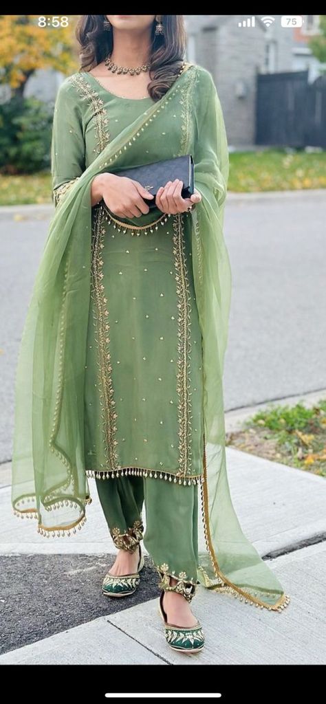 Sage Punjabi Suit, New Design Punjabi Suits, White Thread Work Embroidery Suits, Pakistani Salwar Designs With Lace, Simple Suit For Wedding, Suits For Women Indian For Wedding, Light Green Punjabi Suit, Simple Suit Salwar Design, Punjabi Kurti Designs Salwar Suits