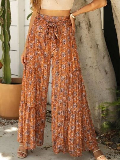 Flounce High Waisted Wide-Leg Pants | SHEIN EUR Women Trousers, African Hair Wrap, Bohemian Pants, Estilo Hippie, Mode Boho, Boho Pants, Women Pants, Pleated Pants, Hippie Outfits