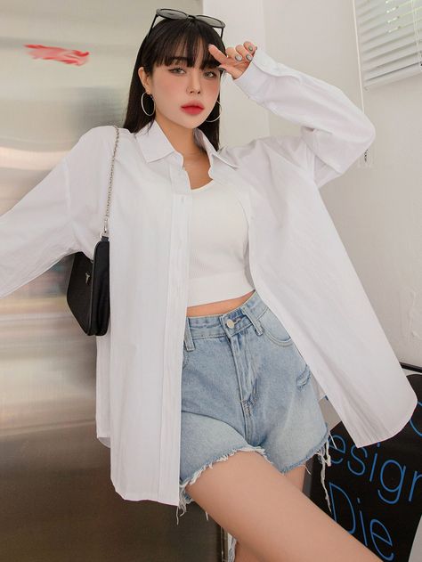 DAZY Solid Drop Shoulder Button Up Oversized Shirt Buttons Up Shirt Outfit, Long White Shirts For Women, Necklace With White Shirt, Over Size Blouse Outfit, Outfits With Long White Shirt, Oversized Shirt And Crop Top Outfit, Styling White Chemise, White Button Down Shirt Oversized, Long White Sleeve Outfit