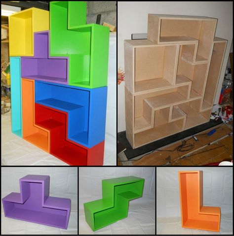 Tetris Room Decor, Game Room Diy Ideas, Game Room Theme Bedroom, Cool Wood Art, Gaming Room Bookshelf, Craft Ideas Useful, Nerdy Living Room Decor, Build Your Own Bookshelf, D&d Diy Crafts