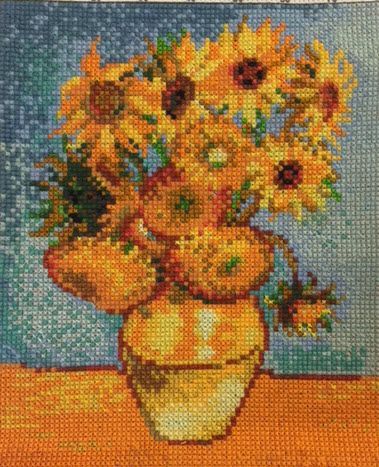 Van Gogh Pixel Art, Van Gogh Cross Stitch Pattern, Sunflowers Cross Stitch, Van Gogh Cross Stitch, Embroidery Sunflower, Embroidery Hoop Nursery, Cross Stitch Sunflower, Van Gogh Arte, Famous Artists Paintings