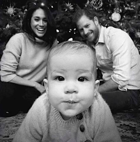 best of harry and meg on Twitter: "Lilibet Diana’s first birthday.… " Archie Harrison, Black And White Gif, British Royal Family News, Prins Harry, Prince Harry And Megan, Royal Family News, Principe Harry, Bad Photos, 6 Month Olds