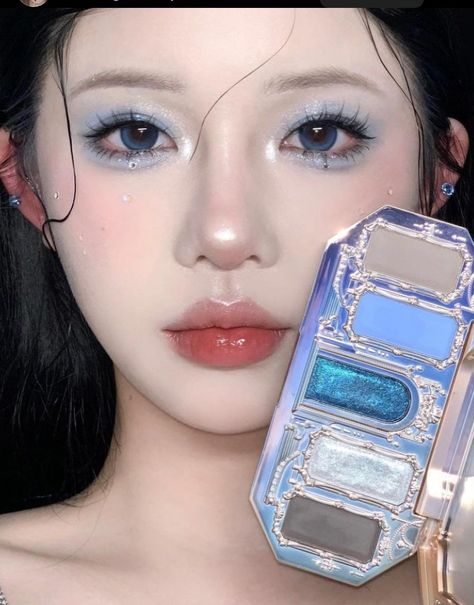 Coquette Dark Academia, Flower Knows Makeup, Eye Makeup Idea, Moonlight Mermaid, Coquette Dark, Ulzzang Makeup Tutorial, Blue Eyeshadow Makeup, Sky Castle, Lip Tints