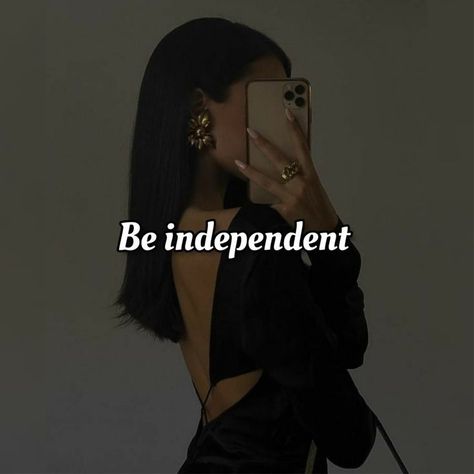 success aesthetic quotes Independent Women Wallpaper, Independent Girl Quotes, Aesthetic Money, Vision Board Success, Vision Board Pics, Vision Board Images, High Value Woman, Independent Girls, Confident Girls