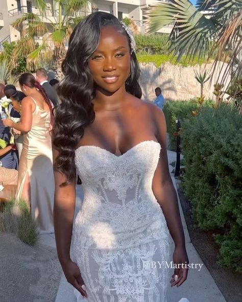 Courthouse Wedding Hairstyles Black Women, Black Bride Mermaid Dress, Down Wedding Hairstyles Black Women, Black Bride Hollywood Waves, Black Brides With Crowns, Weave Bridal Hairstyles, Black Woman Bride Hairstyles, Bridal Shower Hairstyles For Black Women, Beautiful Black Brides