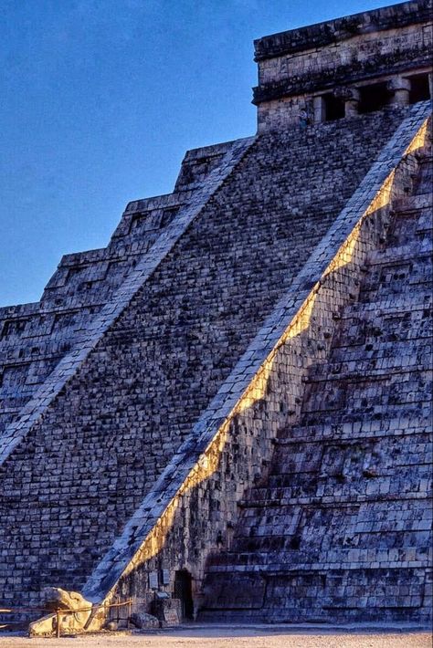 Cancun, Chichen Itza Mexico, Countries Around The World, Chichen Itza, Central America, Wonders Of The World, Places Ive Been, Temple, Places To Visit