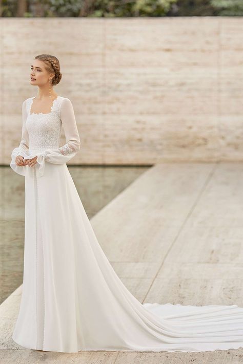 Modest Wedding Dresses, Modest Wedding Gowns, Simple Gowns, Minimalist Wedding Dresses, Wedding Dresses Corset, Wedding Guest Looks, Modest Wedding, Vintage Inspired Dresses, Long Sleeve Wedding