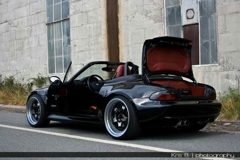 BMW Z3 M Roadster black Z3 Bmw, Bmw Roadster, Bmw Z3 Roadster, Bmw Z1, 356 Porsche, 2002 Bmw, Planes Trains Automobiles, Bmw Classic Cars, Bmw Z3