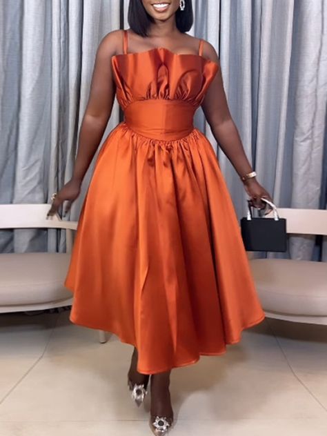 Season:Spring and Summer、Color:Orange red、Pattern Type:Plain、Sleeve Length:Sleeveless、Sleeve Style:Sleeveless、Neckline:Slash neck、Placket:Pullover、Elements:Pleat、Length:Medium length、Material:Polyester、Style:Elegant、Style:Fashion、Age Group:20- to 50-year-olds、Waist Type:High waist、Silhouette:A-Line、Silhouette:Princess line、Effect:High grade、Sense of Size:Fit、Scene:Party、Scene:Banquets、 Functionality:Soft processing、 Red Dinner Dress, African Midi Dress, Shweshwe Dresses, Dinner Dress Classy, African Dresses Modern, Elegant Dresses Classy, Party Scene, Split Maxi Dress, Pretty Prom Dresses