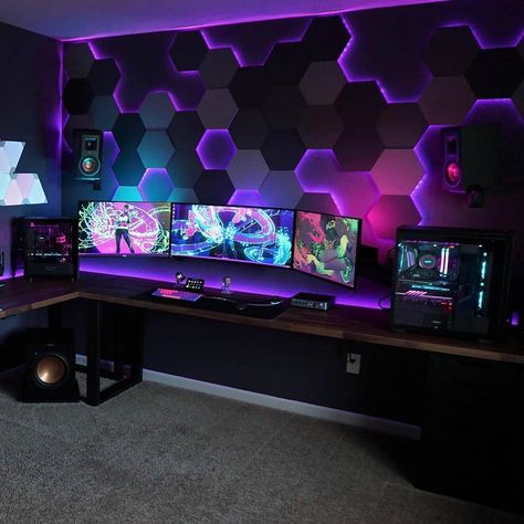 Smart Hexgagon Light Panels⁣ ⁣ Check Link in description ⁣ Carousel by @havokharakiri⁣⁣⁣ ⁣⁣⁣ My PC Setup for 2020! Heavily inspired by Sombra and the cyberpunk genre. Who’s ready for Cyberpunk 2077? ⁣⁣⁣ ⁣⁣⁣ Follow @rgbtherapy for more⁣⁣⁣ Follow @rgbtherapy for more⁣⁣⁣ ⁣⁣⁣ #gameroom #pc #pcgaming #pcsetups #pcsetup #gamingpc #gamingcommunity #gamingsetups #cyberpunk #battlestations Cyberpunk Genre, Gaming Computer Room, Battle Stations, Small Game Rooms, Game Setup, Best Gaming Setup, Computer Gaming Room, Gamer Setup, Gamer Room Decor