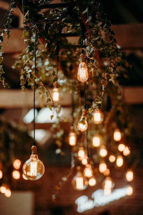 Wedding Decorations With Flowers, Fairy Light Tree Wedding, Hanging Lights At Wedding, Hanging Edison Lights Wedding, Fairy Lights Engagement Party, Wedding Backdrop Fairy Lights, Indoor Wedding Fairy Lights, Hanging Wedding Lights, Wedding Lights Decorations