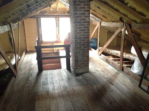 attic before 1 Attic Bedroom Small, Attic Renovation Ideas, Attic Bedroom Designs, Finished Attic, Attic Closet, Attic Playroom, Attic Loft, Small Attic, Attic Conversion